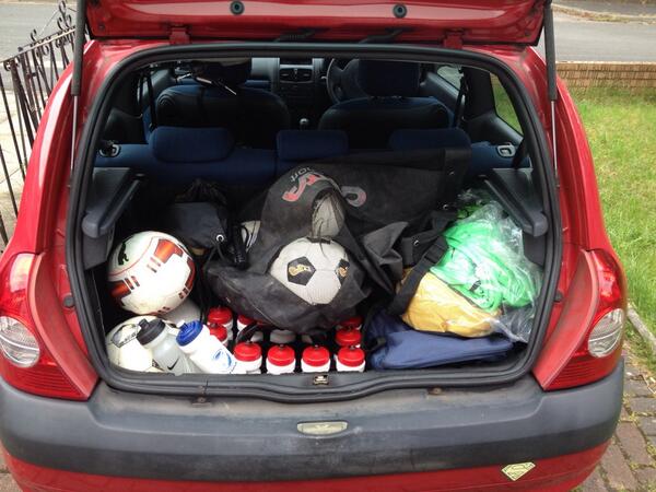 Teams, are you sick of this?
Fed up of the shit changing room / shower facilities
 
sign here epetitions.direct.gov.uk/petitions/66835