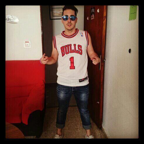 LigoteosUJA's tweet photo. Futuro maestro de educación primaria y finalista a #misteruja @lulukas7 http://t.co/yxwmnBr6Ty