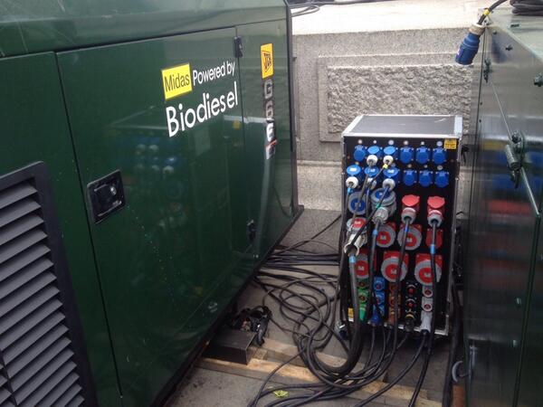 andyjdann's tweet image. Midas on Trafalgar Square again with #royaloperahouse and #BPbigscreens. Well done Daniel nice tidy work.