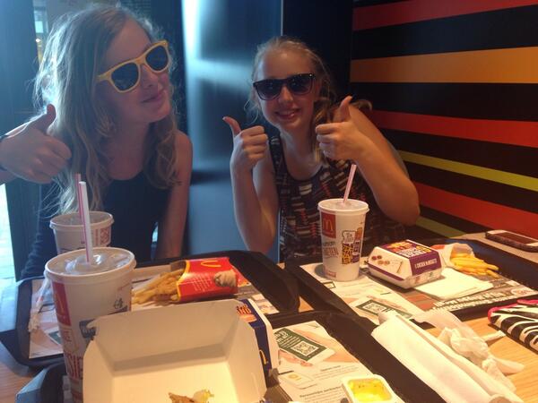 mrWesterhoff's tweet photo. En we sluiten af bij de mc Donalds.. #eurekaday http://t.co/m4wP1VSeVS