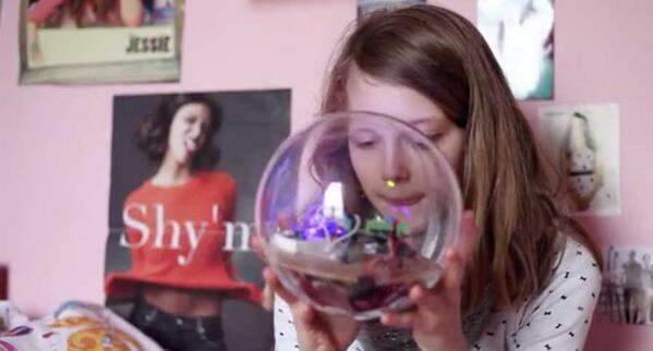 Robohub's tweet image. @WeAreLeka helps kids w autism. data from bot can be used to understand play patterns #RobotLaunch