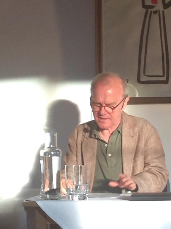 MathiasScheyer's tweet image. Lesung Köhlmeier derzeit auf  Schloss Amberg Feldkirch