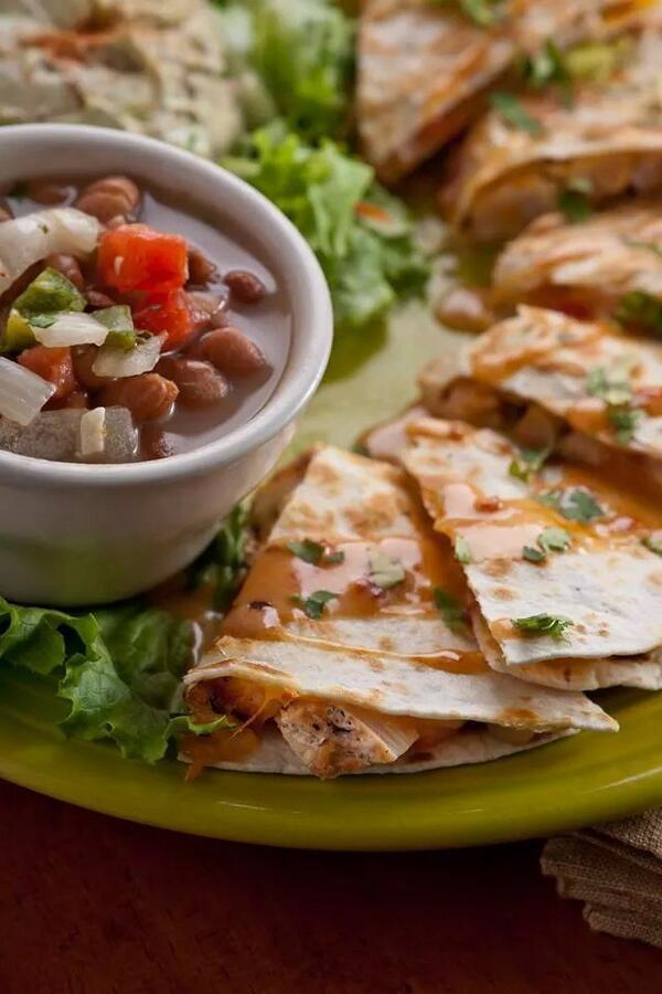 ChicoHuntsville's tweet photo. #quesadilla #delicious #getsome http://t.co/hkQXNaGiMn
