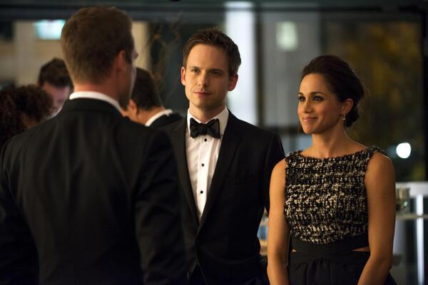 Harveyholics's tweet photo. last day of #TeamRachel 

#1CastPerWk #RachelZane #Suits #Suitors http://t.co/g4OD4rhhkC