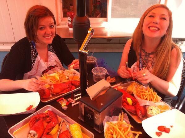 cavescience's tweet image. One of the reasons students enjoy #ASM2014 - boss buys lunch!!