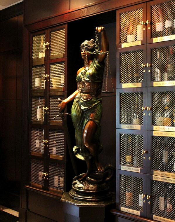CapitalGrille's tweet photo. What #wines would you stock in a #winelocker? http://t.co/mwx9Sdlzry