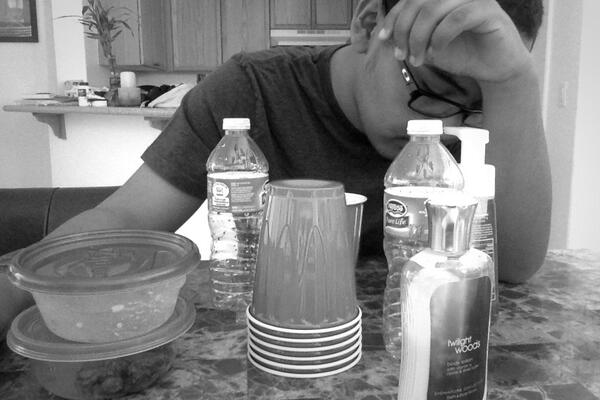 himarcieee's tweet photo. #recyclecrew #soplastic http://t.co/vFLDPUia3y