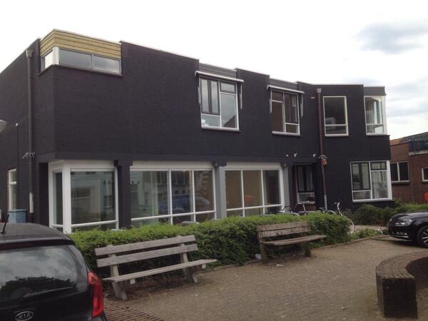 <a href="/NieuweHommel/">Nieuwe Hommel</a> heeft nu ook een mooie buitenkant. Volgende maand inhuizen!