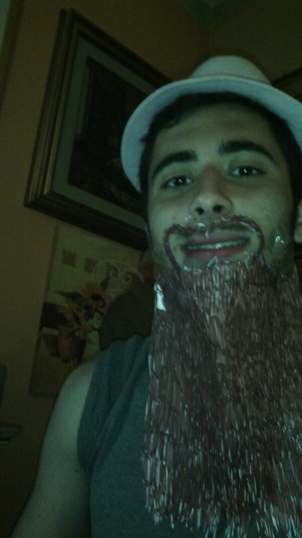 dylanighton's tweet photo. #followthebuzzards http://t.co/bhwW3wR4NK