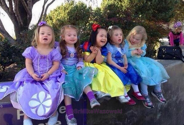 Ellas también son princesas.  #DiaMundialdelSindromedeDown