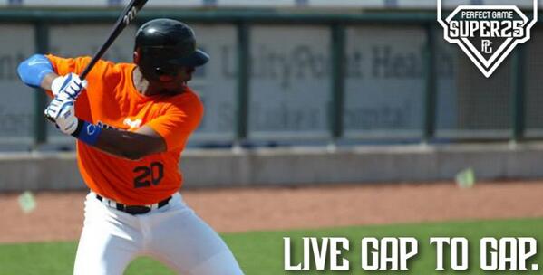 LIVE GAP TO GAP. #makeastatement