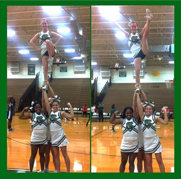 EveryCheer's tweet image. Send your cheer pictures to everythingcheertwitter@gmail.com