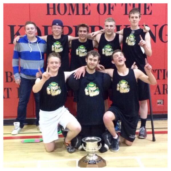 HFHLNews's tweet photo. GSE, the 2014 HFHL champions! http://t.co/APOrTUvKPh