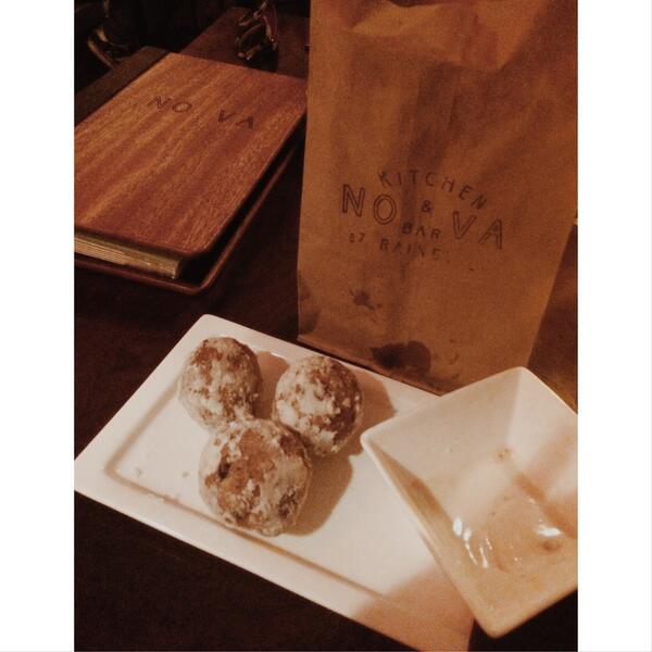 Fried to order blueberry doughnuts <a href="/Novaonrainey/">NO VA Kitchen & Bar</a>   So legit! #austintx  <a href="/AustinRestWeek/">AustinRestaurantWeek</a> #atx