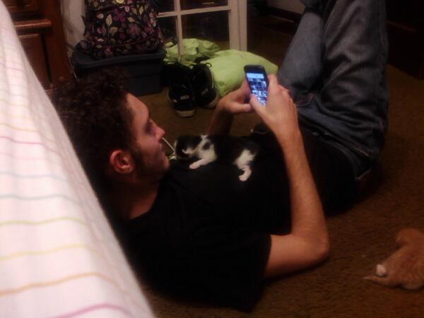 Andreyuhh's tweet photo. My two babies. @T_eddy12 http://t.co/vsHdr2kaYT