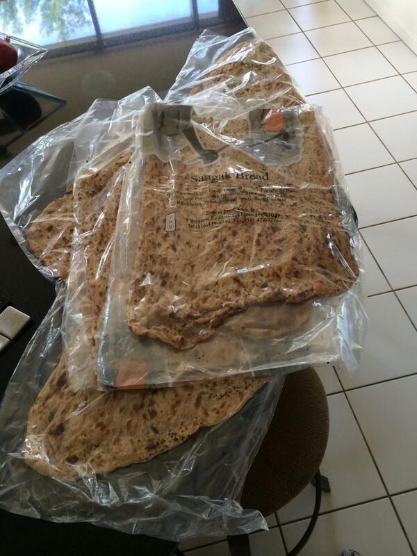 FarrrArii's tweet photo. You know your persian when... http://t.co/svOZHOwO0p