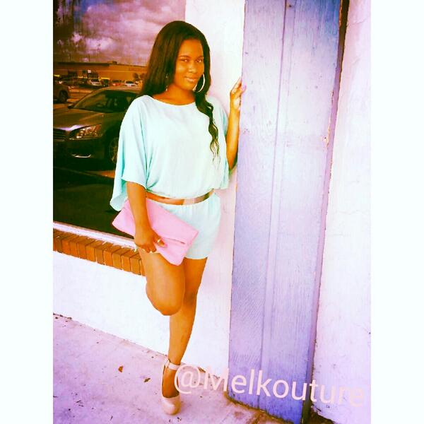ApheaniY's tweet photo. MELKOUTURE http://t.co/7wrNIwl2dh