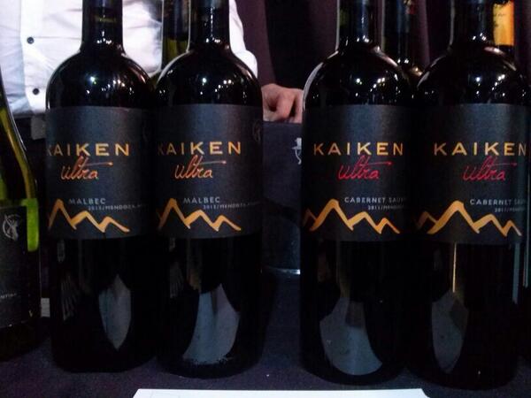 AmiSommelier's tweet photo. Los Ultra de Kaiken se adaptaron a mi @VinosAutor #VinosDeAutor http://t.co/F3rZltw9y1