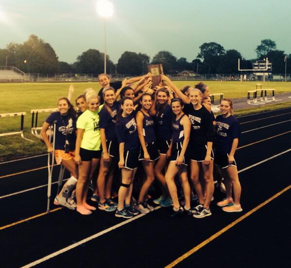 SeymourEvents's tweet photo. Congrats Seymour Girls! #ForTheWin @seymourowls1 http://t.co/hXj52YJ9hz