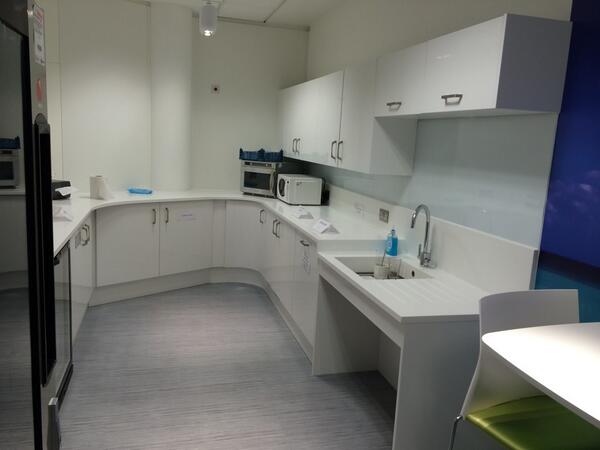 SherlockNeal's tweet image. New kitchen with corian worktops. Looks great. sherlockneal.co.uk