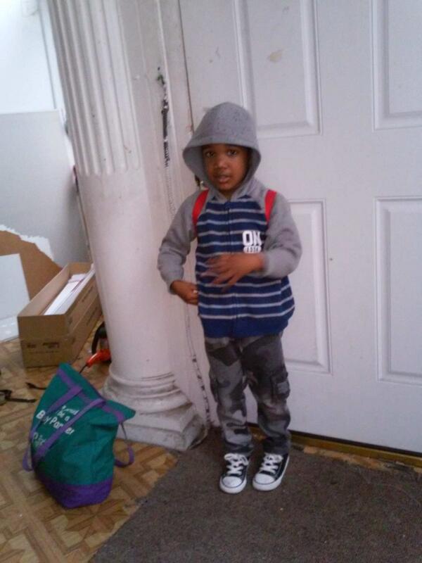 Miztherealest87's tweet photo. my yungin be mobin on yall nigga 😎😎😎 http://t.co/ul4qScj8PI