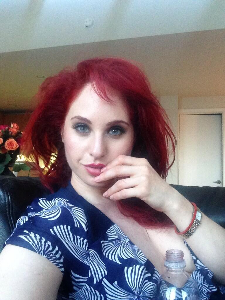 TW Pornstars - Domina Andrea Rosu: SF/Oakland. Twitter. Chillin after a shoot. 3:13 AM - 21 May 2014