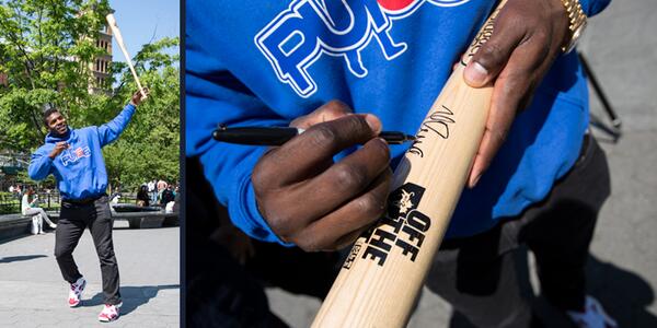 OffTheBat's tweet photo. Follow us &amp; RT for your chance to win this signed bat by @YasielPuig! Rules: http://t.co/H0au89V6jH #OffTheBat http://t.co/TYDrOqK6Vx