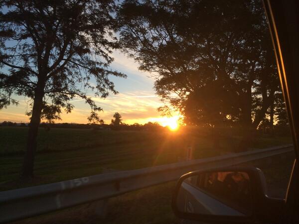 EmilyMcKendry's tweet photo. It's a beautiful country ✨ http://t.co/ry1HmUEiCk