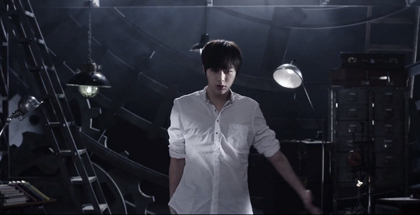 HendroSaulata's tweet photo. Hai cicik :PING!!! "@natashaLexa: why you do this myung TAT http://t.co/6fafn9tYqb"