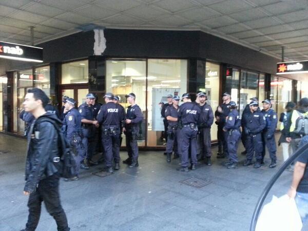 karwalski's tweet photo. Bathurst and pitt st sydney #may21protest http://t.co/efhma08FN5