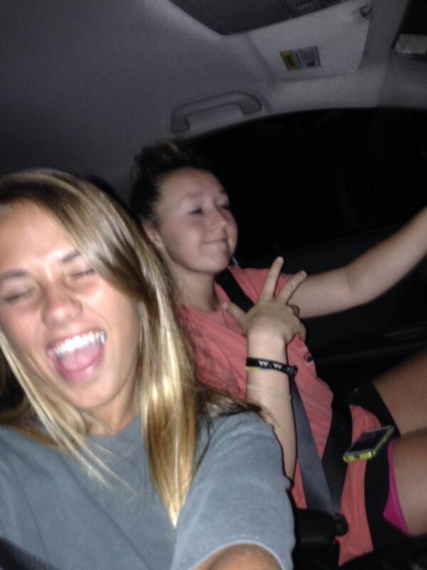 carolinerunion's tweet photo. Missed @lnbell10 way too much http://t.co/0zjAaceFBz