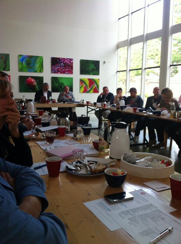 BNIWelvaart's tweet photo. Even een impressie met hetgeen u zo te wachten staat! #Netwerken, leuker kunnen wij het niet maken, #bniwelvaart! http://t.co/pTUe413kPh
