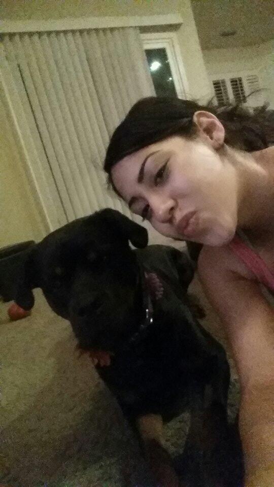 RaqIt's tweet photo. Watching #DWTSfinale with my dog http://t.co/WzonYhIIh2