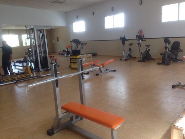 merinosegador's tweet photo. Ya está en fase de montaje el nuevo Gimnasio de #Entrerríos. http://t.co/XThhlvAKYm