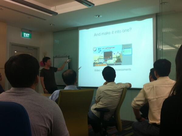 Currently listening to <a href="/chuasoonhau/">Chua Soon Hau</a> presenting #singaporehci