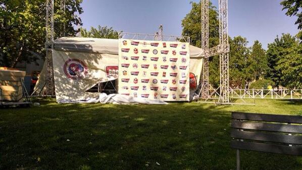 BoscoFreshFest's tweet photo. В Музеоне уже во всю идет подготовка к нашему фестивалю ! Bosco Fresh Fest уже в эти выходные ! http://t.co/5cDw6n2FA8