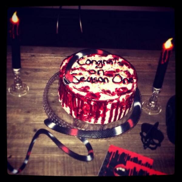 ddlovato's tweet photo. Congrats to the cast &amp; crew of such an  amazing 1st season of #FromDuskTillDawn!! @WValderrama I'm so proud of u..❤️ http://t.co/1drGIUflRo