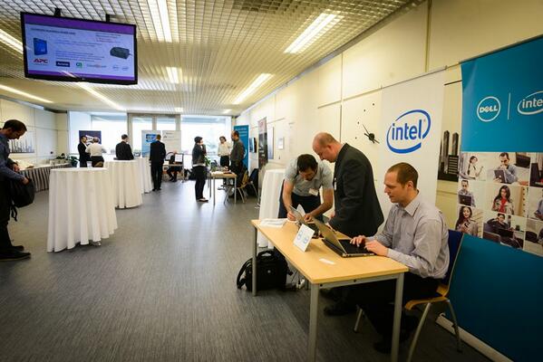 bcom_cz's tweet photo. Presentation of #Dell #SonicWALL solutions for #Cloud #Security at Expo-Net conference, Prague http://t.co/taA1GQp5dz