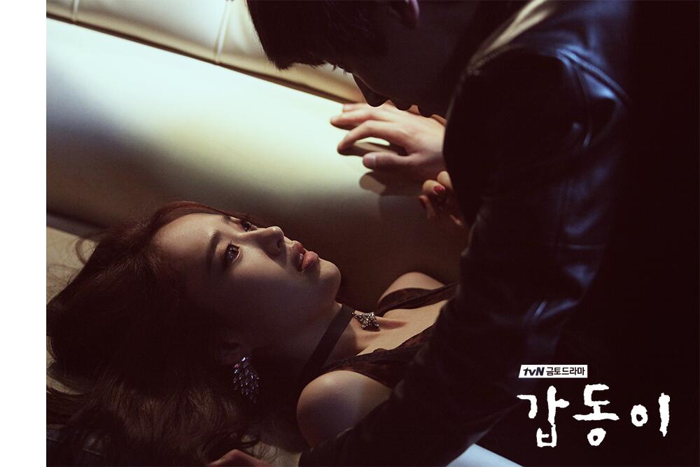 Маньяк влюбляется в жертву дорама. Ким га-ын vampire flower. Дорама плачь плачь. Дорама киллер влюбился в жертву. Фильмы ужасов южная корея.