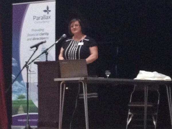 3ydd_3rd_Sector's tweet photo. Amser i Lesley Kay i siarad am ei ymchwil ... #sirgar http://t.co/uHlijicWXj