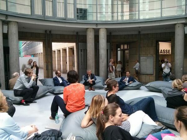 SCHIRN's tweet photo. Start: Ein ungewöhnlicher Ort für die #Pressekonferenz zu DANIELE #BUETTI #kulturffm http://t.co/CqLRH74H50