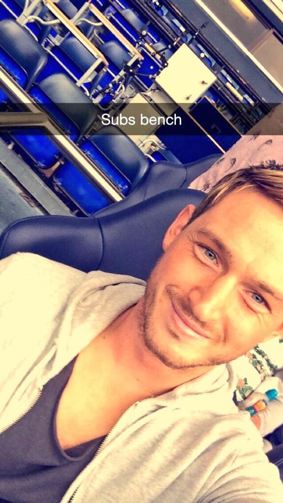 dannywisk's tweet photo. Subs bench at #whitehartlane #yids #savingstacey http://t.co/mrK4IdUAoT