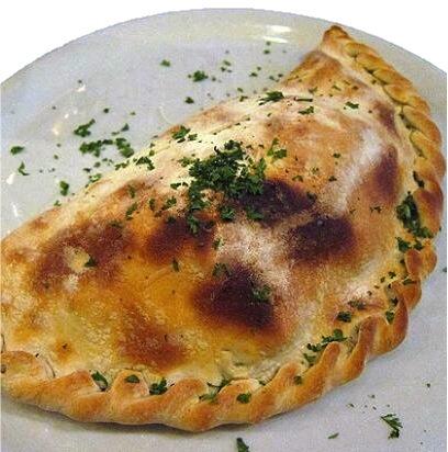 Het is weer woensdag! #Pizzadag Kies jij vanavond ook voor onze #PizzaCalzone?