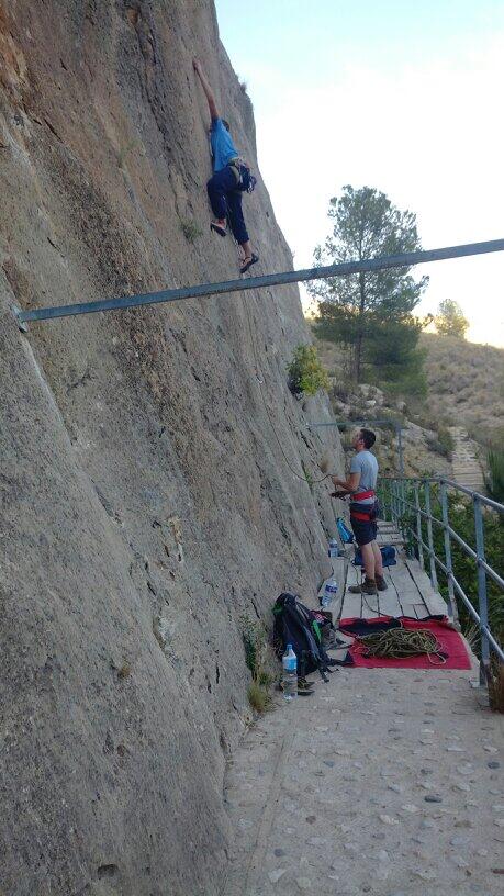 GarciaPuert's tweet photo. Mula sector de la presa 6b http://t.co/eeTL0IoV0q