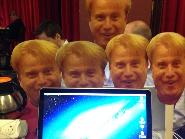 tbecchetti's tweet image. #vSEconf #hellobrocade