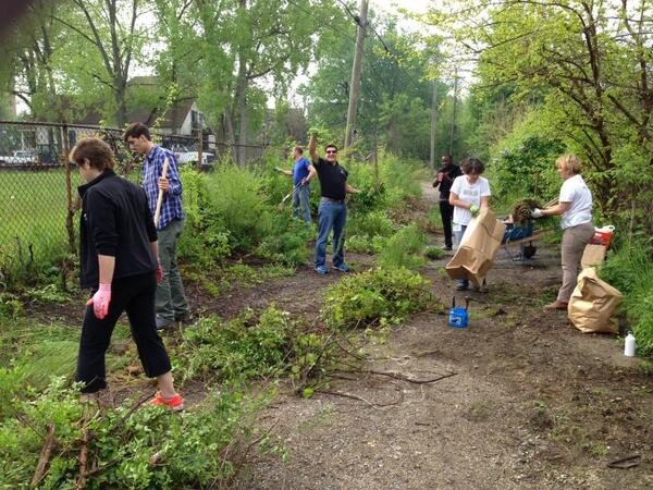 <a href="/Usgbc/">USGBC</a> Mid-yr mtg in Detroit w/ 100+ volunteers leaving behind some good will and green legacy.  #usgbcmym14 @usgbcnf