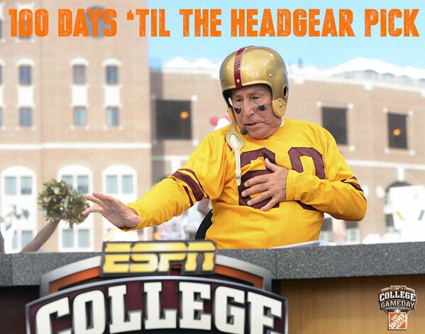 CollegeGameDay's tweet photo. College GameDay returns in 100 days! #GetUp4Gameday http://t.co/cB8MYPM1st
