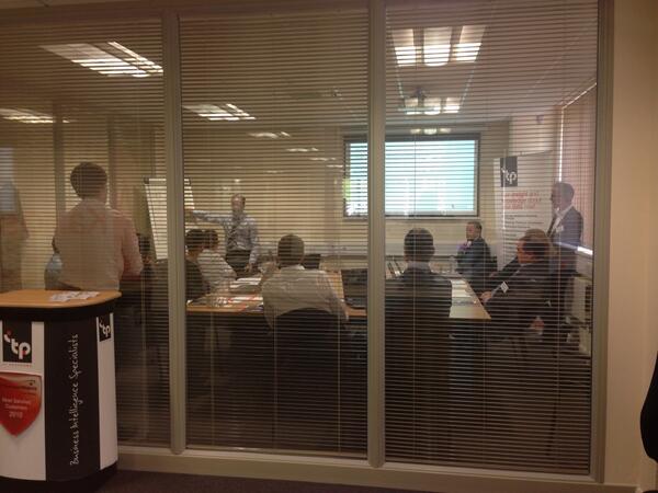 IT_Performs_BI's tweet image. Full house at our Microsoft Business Intelligence Test Drive this morning. Same this afternoon. #MSBI #PowerBI #SQL14