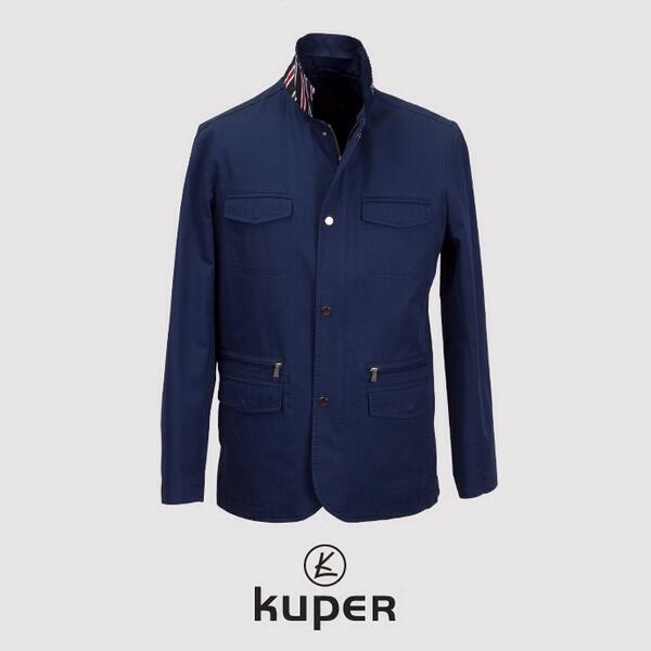 Kuper her vücut tipine uygun, yüksek kaliteli kumaşlarıyla bu yaz, daha
çarpıcı renkleri bir araya getiriyor..