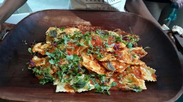 Chanty_T's tweet photo. "@YFMag: And the new @peppadew_za product is a pasta sauce! http://t.co/TQUUwALLDi"@ITopliss
